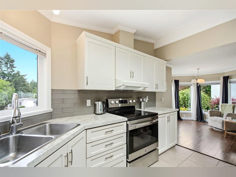 20-2501 Labieux Road, Nanaimo, BC, V9T 5X3 - 13