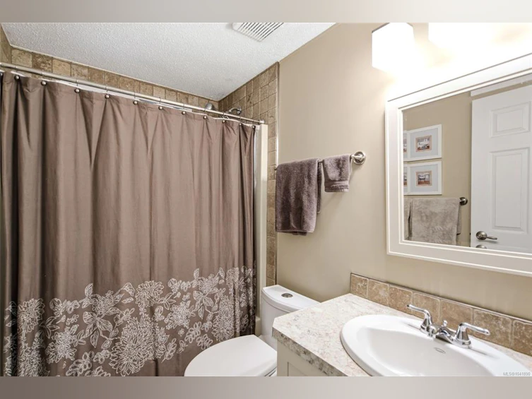20-2501 Labieux Road, Nanaimo, BC, V9T 5X3 - 18