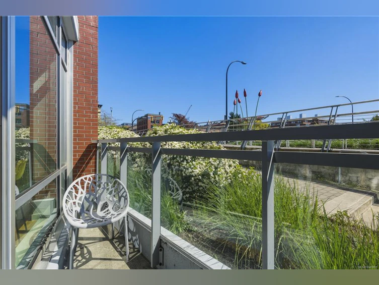 M09-456 Pandora Avenue, Victoria, BC, V8W 0E3 - 19