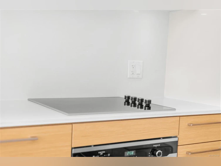 M09-456 Pandora Avenue, Victoria, BC, V8W 0E3 - 11