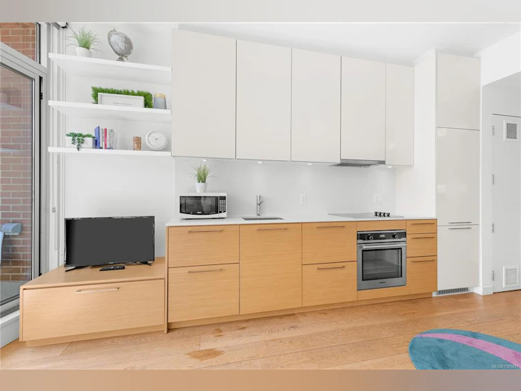 M09-456 Pandora Avenue, Victoria, BC, V8W 0E3 - 9