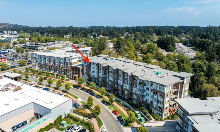 530-920 Reunion Avenue