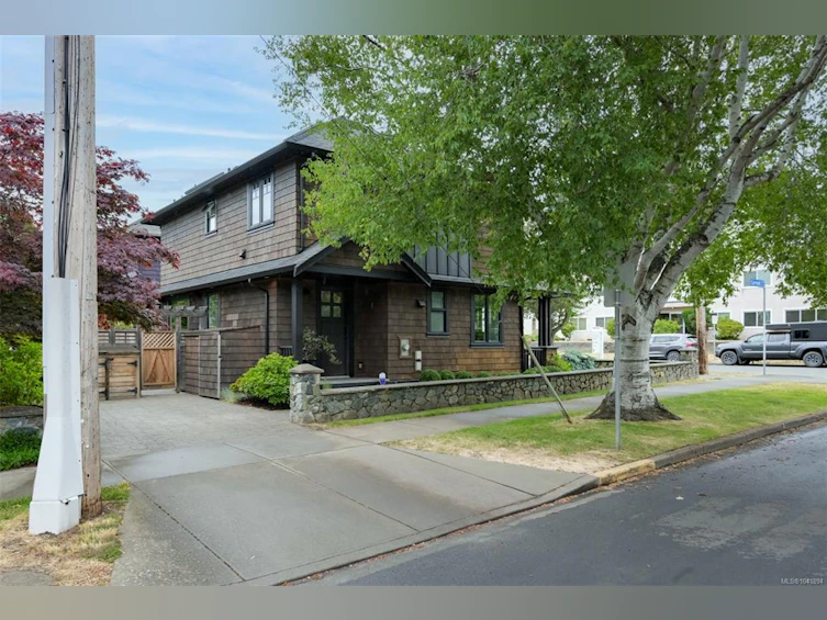 1255 Richardson Street, Victoria, BC, V8V 3E2 - 67
