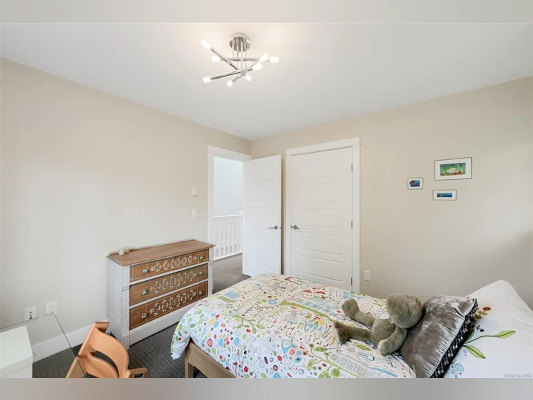 1255 Richardson Street, Victoria, BC, V8V 3E2 - 44