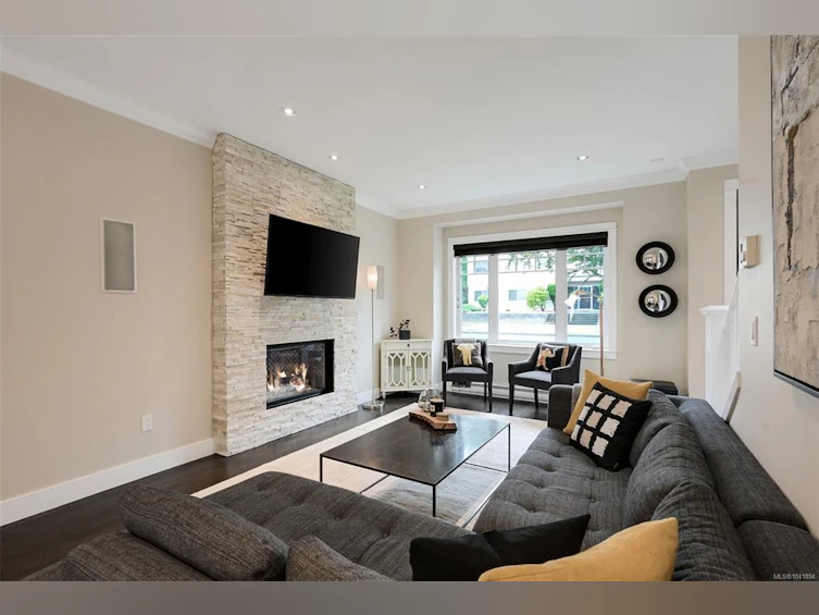 1255 Richardson Street, Victoria, BC, V8V 3E2 - 9