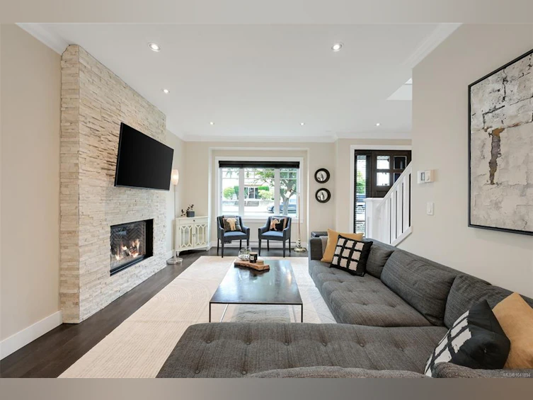 1255 Richardson Street, Victoria, BC, V8V 3E2 - 7