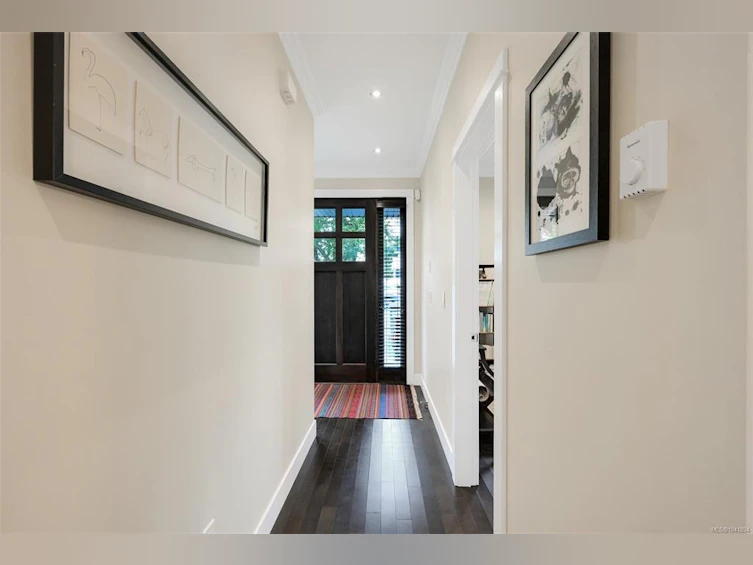1255 Richardson Street, Victoria, BC, V8V 3E2 - 23