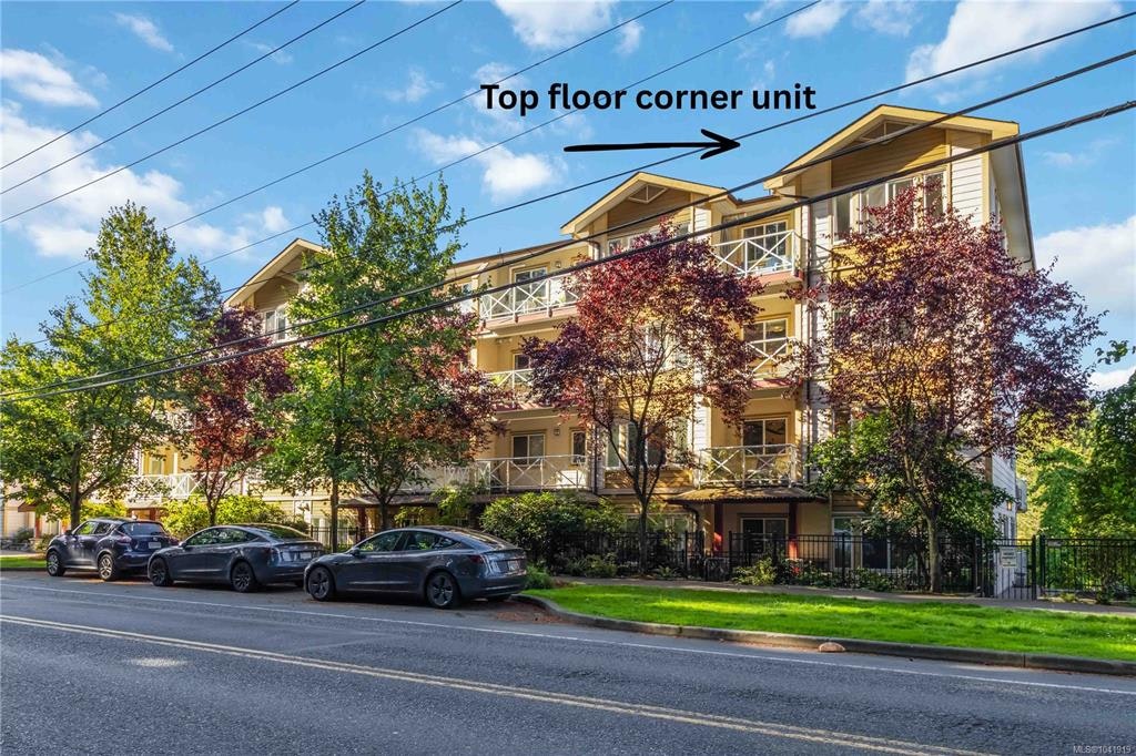 409-360 Goldstream Avenue, Colwood, BC, V9B 2W3