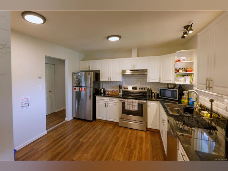 3161 Marion Way, Nanaimo, BC, V9T 3Z8 - 7