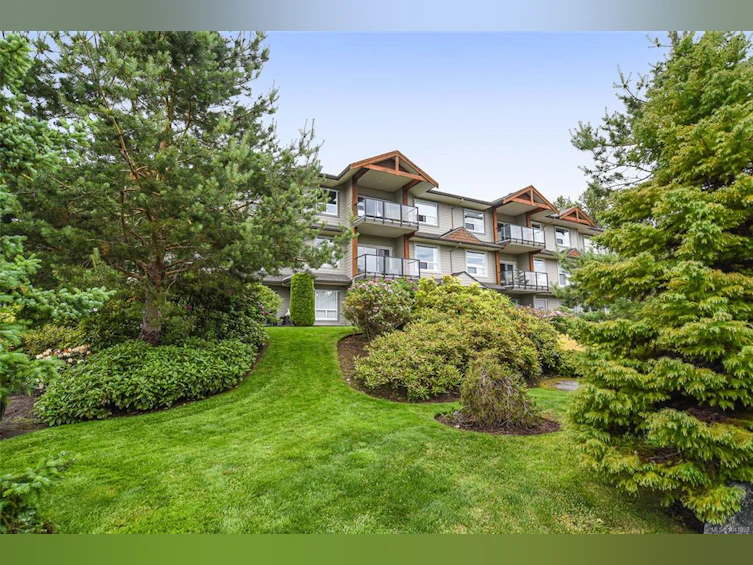 202-199 31st Street, Courtenay, BC, V9N 8X1