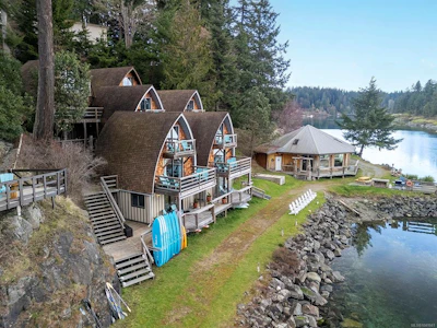 774 Cliffe Road - 2