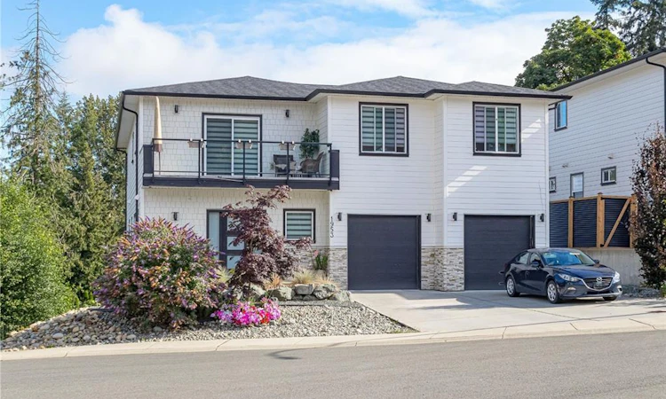 1953 Farleigh Way