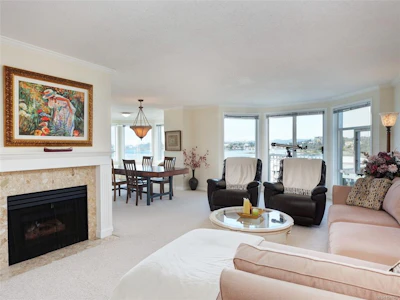313-10 Paul Kane Place - 4