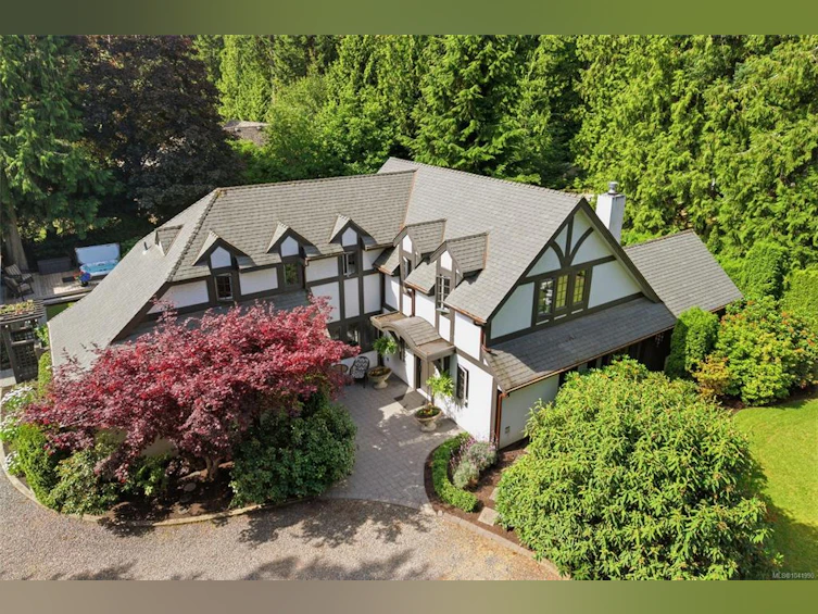 2534 W Island Highway, Qualicum Beach, BC, V9K 1G5 - 50