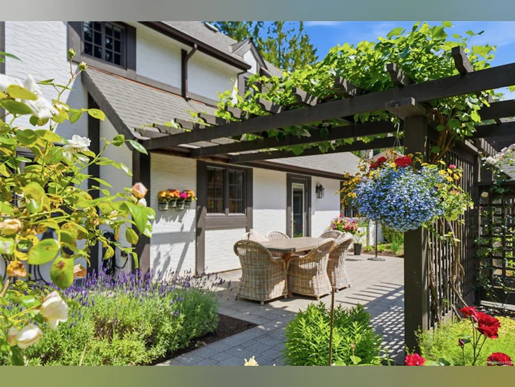 2534 W Island Highway, Qualicum Beach, BC, V9K 1G5 - 26