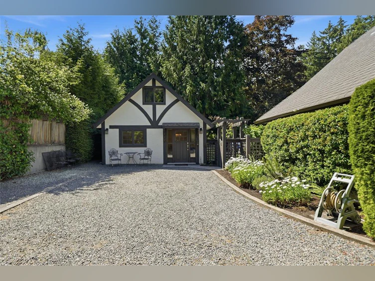 2534 W Island Highway, Qualicum Beach, BC, V9K 1G5 - 42
