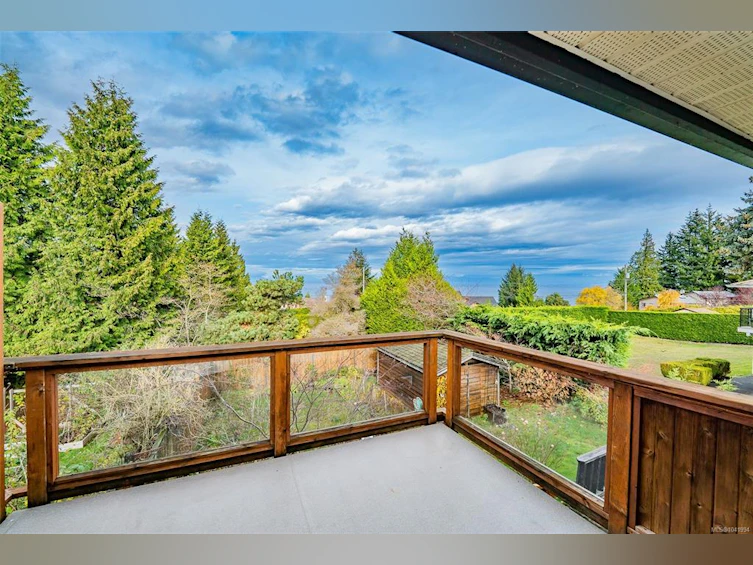 5524-5526 Lost Lake Road, Nanaimo, BC, V9T 5G4 - 74