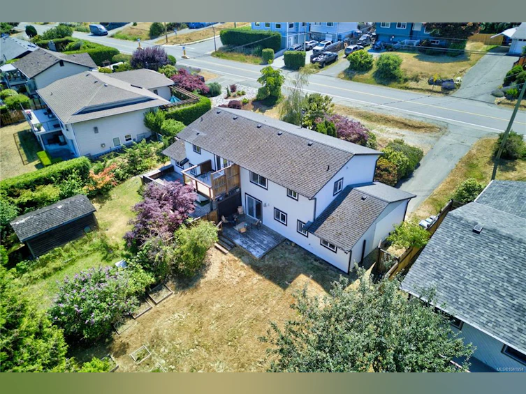 5524-5526 Lost Lake Road, Nanaimo, BC, V9T 5G4 - 77