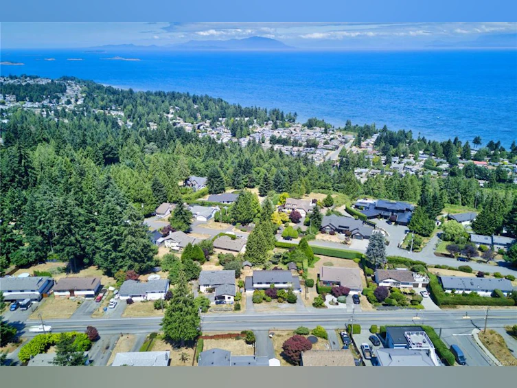 5524-5526 Lost Lake Road, Nanaimo, BC, V9T 5G4 - 80