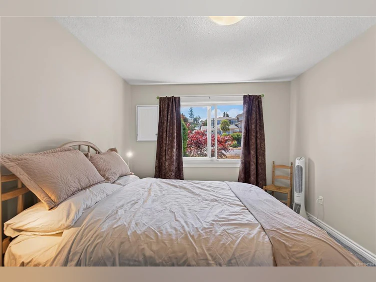 5524-5526 Lost Lake Road, Nanaimo, BC, V9T 5G4 - 22