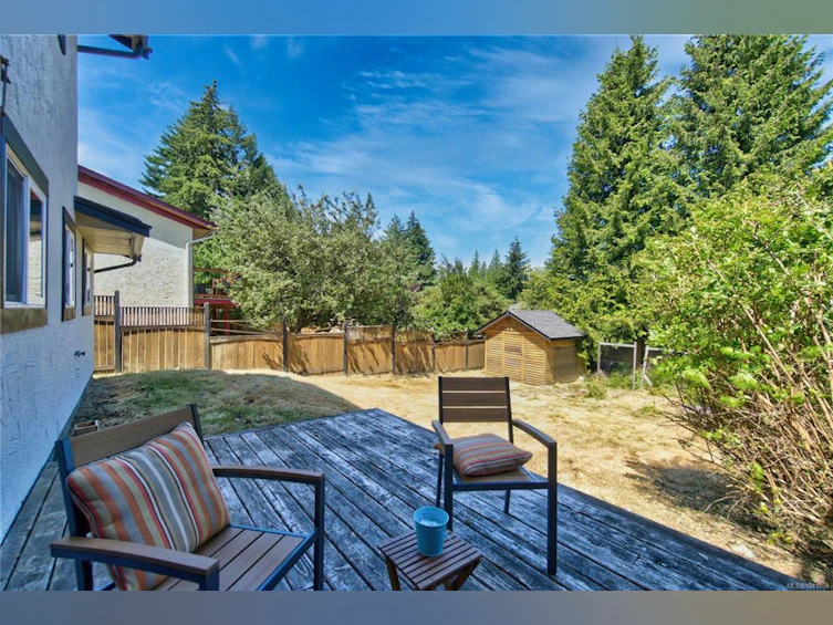 5524-5526 Lost Lake Road, Nanaimo, BC, V9T 5G4 - 65