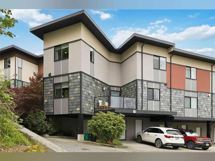 5-2321 Island View Road, Central Saanich, BC, V8Z 5Z2 - 2