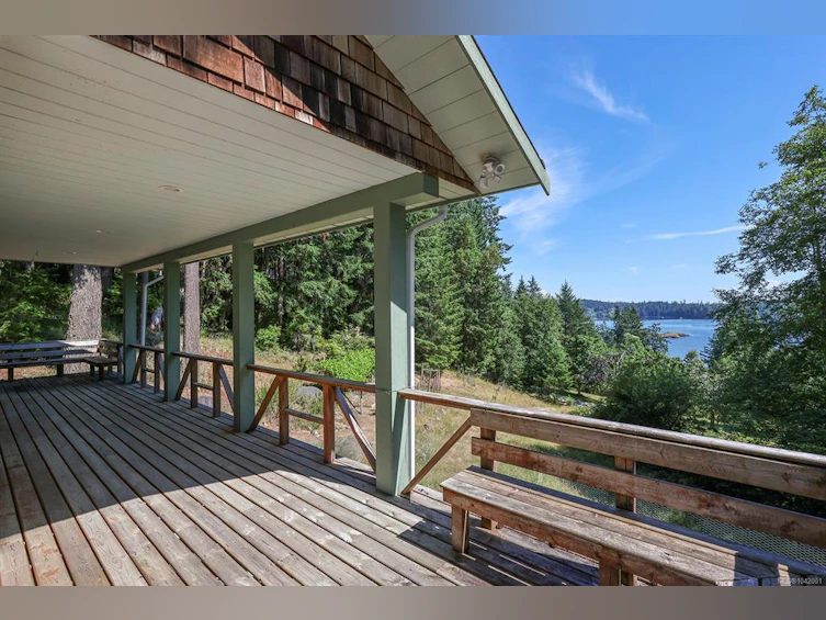 865 Gowlland Harbour Road, Quadra Island, BC, V0P 1N0 - 12