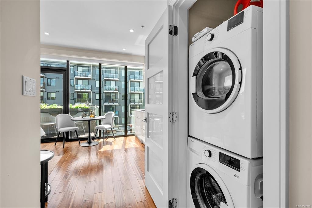 S310-1411 Cook Street, Victoria, BC, V8V 0E8 - 39