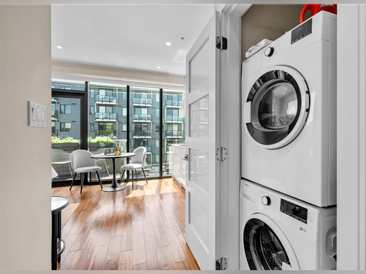 S310-1411 Cook Street, Victoria, BC, V8V 0E8 - 39