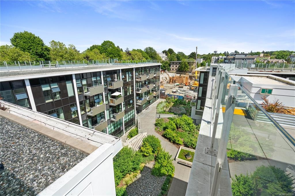S310-1411 Cook Street, Victoria, BC, V8V 0E8 - 49