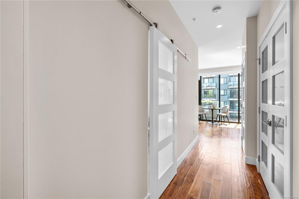 S310-1411 Cook Street, Victoria, BC, V8V 0E8 - 35