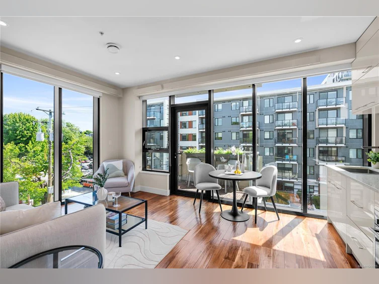 S310-1411 Cook Street, Victoria, BC, V8V 0E8 - 3