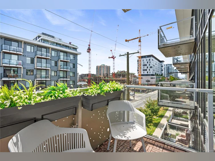 S310-1411 Cook Street, Victoria, BC, V8V 0E8 - 23