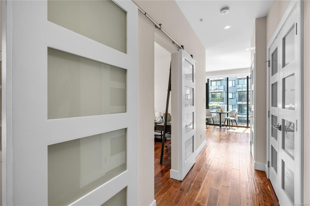 S310-1411 Cook Street, Victoria, BC, V8V 0E8 - 34