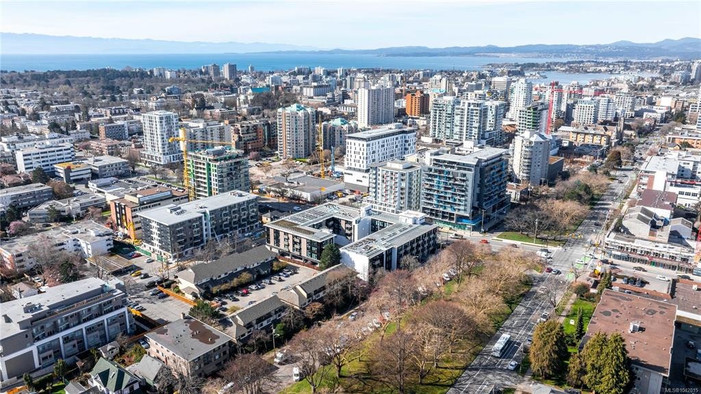 S310-1411 Cook Street, Victoria, BC, V8V 0E8 - 73