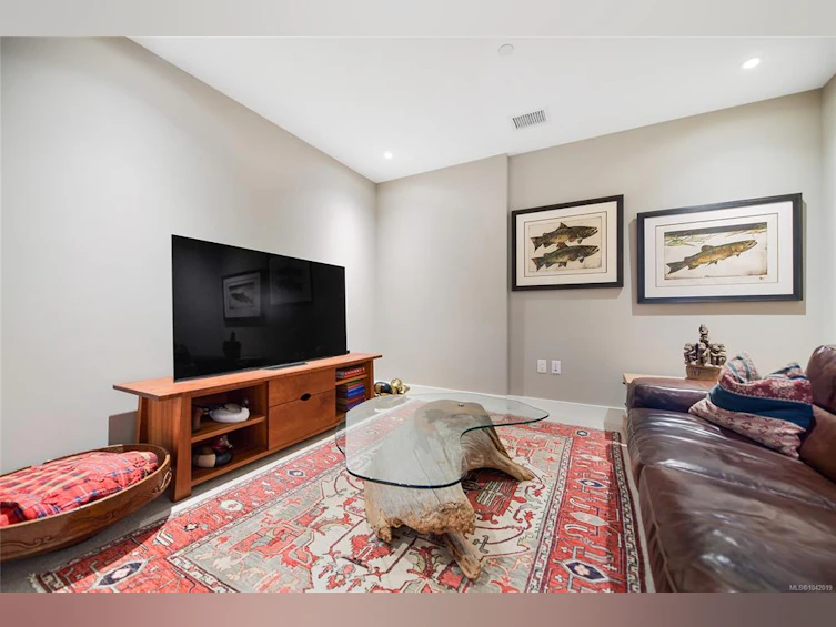 504-5388 Hill Rise Terrace, Saanich, BC, V8Y 3K3 - 43