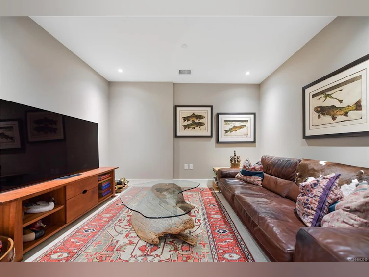504-5388 Hill Rise Terrace, Saanich, BC, V8Y 3K3 - 44