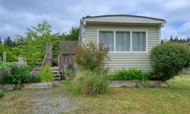 56-5250 Beaver Harbour Road