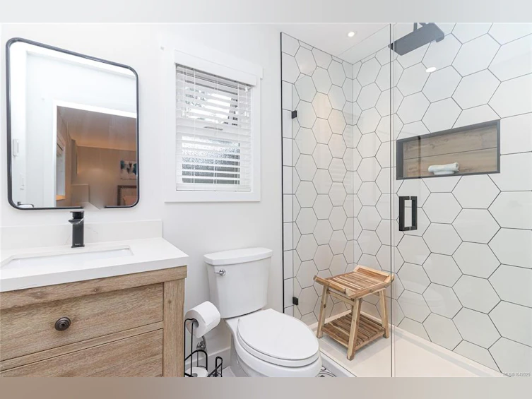 1775 Dean Park Road, North Saanich, BC, V8L 1B9 - 20