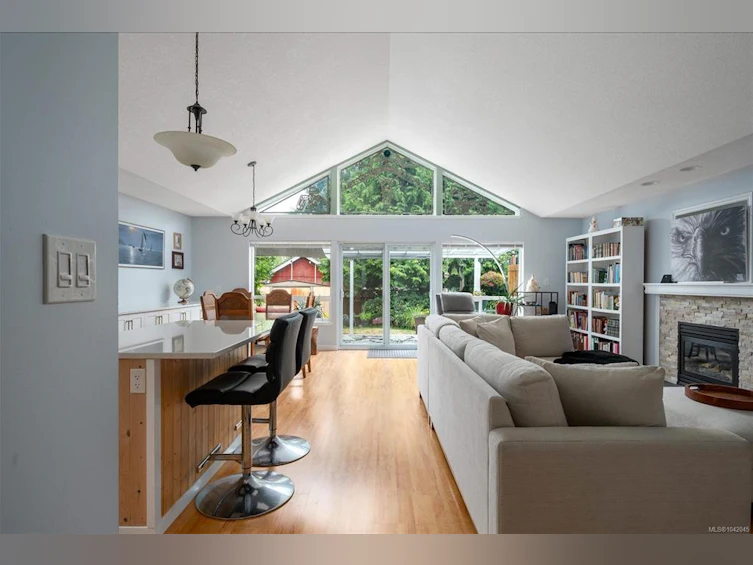 4953 Coventry Lane, Ladysmith, BC, V9G 1J7 - 4