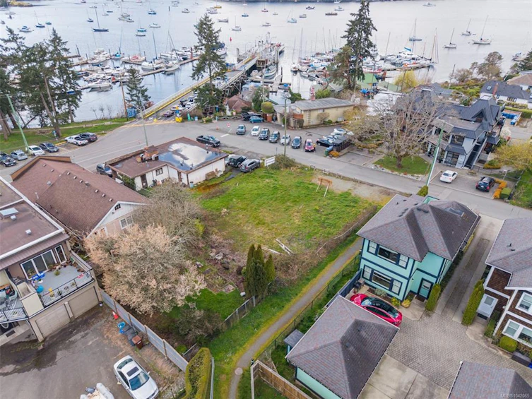 7221 Peden Lane, Central Saanich, BC, V8M 1C5 - 9