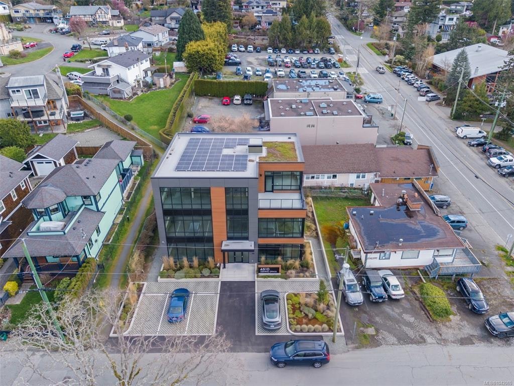 7221 Peden Lane, Central Saanich, BC, V8M 1C5