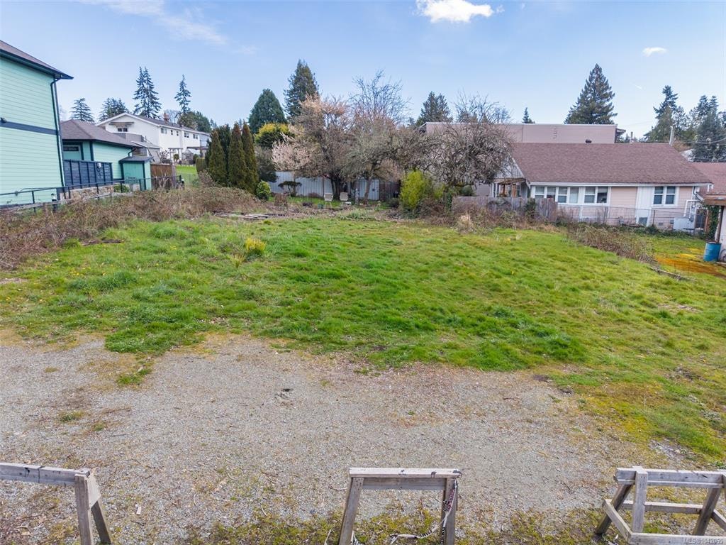 7221 Peden Lane, Central Saanich, BC, V8M 1C5 - 13