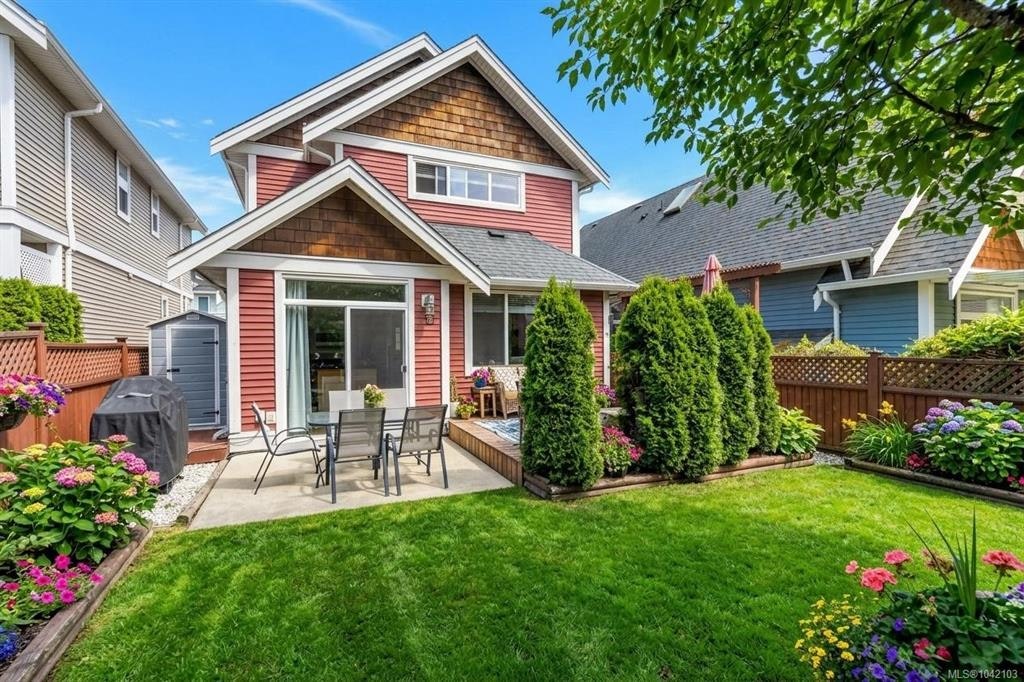 106-2260 N Maple Avenue, Sooke, BC, V9Z 1L2
