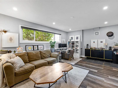 384 Mckillop Drive - 5