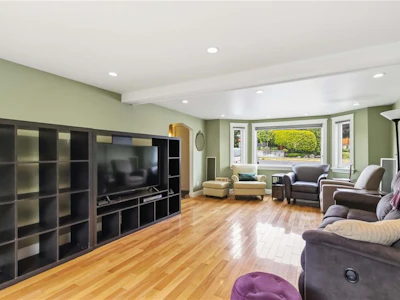 9 Camden Avenue - 2