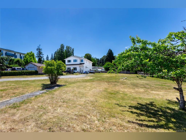 859 9th Avenue, Campbell River, BC, V9W 4B4 - 27