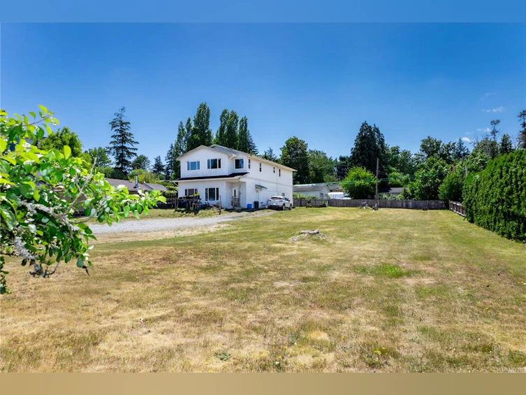 859 9th Avenue, Campbell River, BC, V9W 4B4 - 4