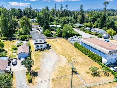 859 9th Avenue - 2
