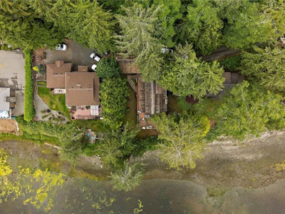 8595 Glenview Road - 5